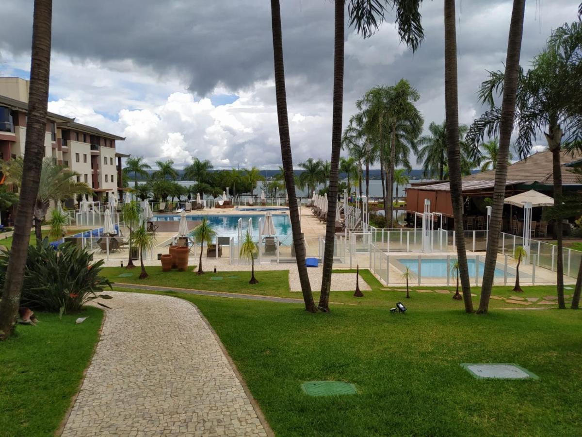 Apartamento Com Em De Luxo. *