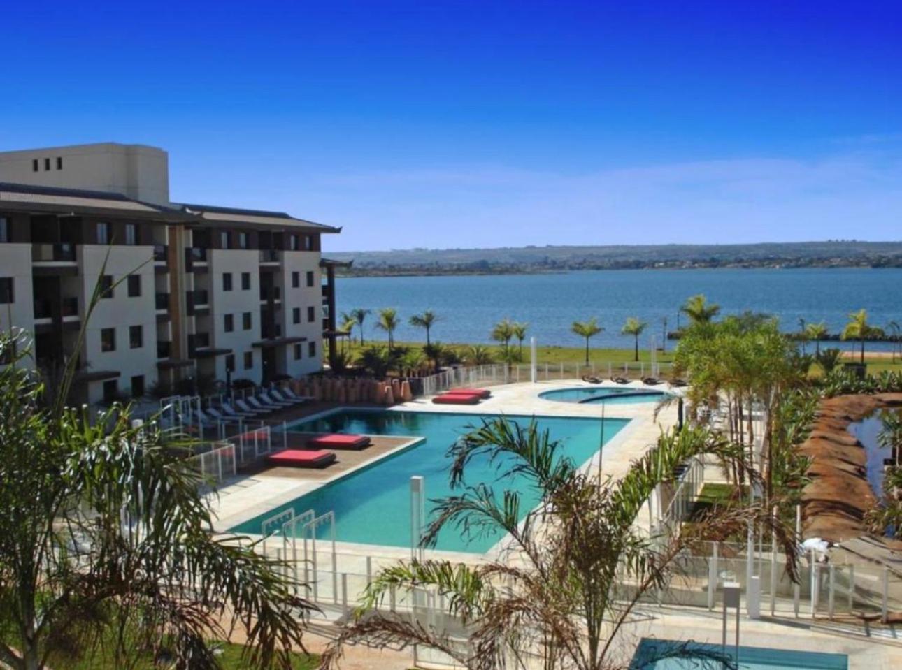 Apartamento Com Em De Luxo. *